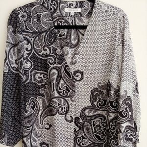 Black and white Paisley print top